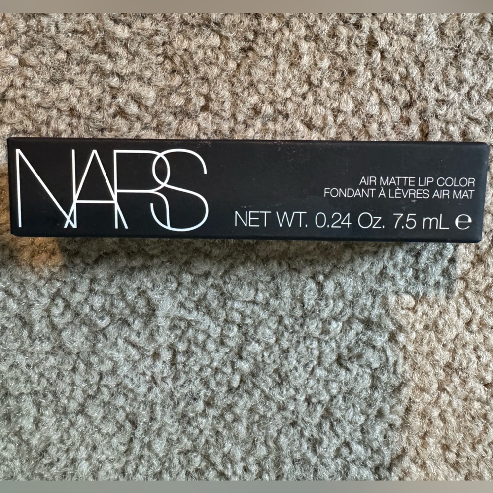 NARS Air Matte Lip Color Shade Power Trip